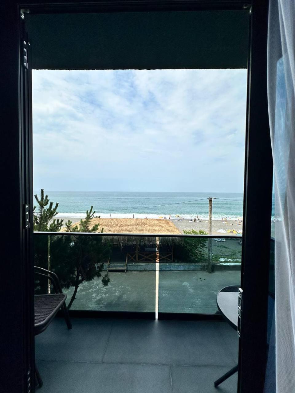 Hotel Black Sea Kobuleti ภายนอก รูปภาพ