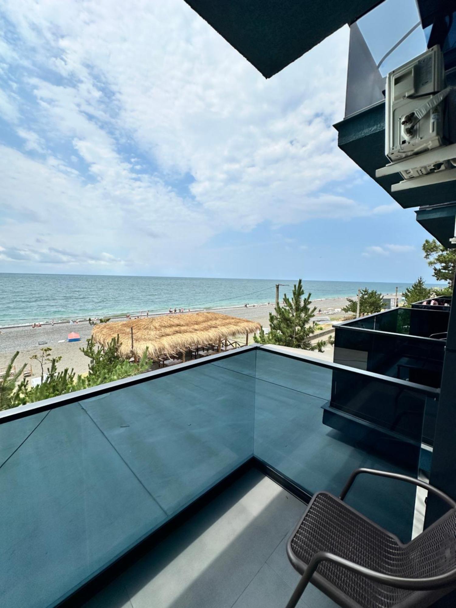 Hotel Black Sea Kobuleti ภายนอก รูปภาพ
