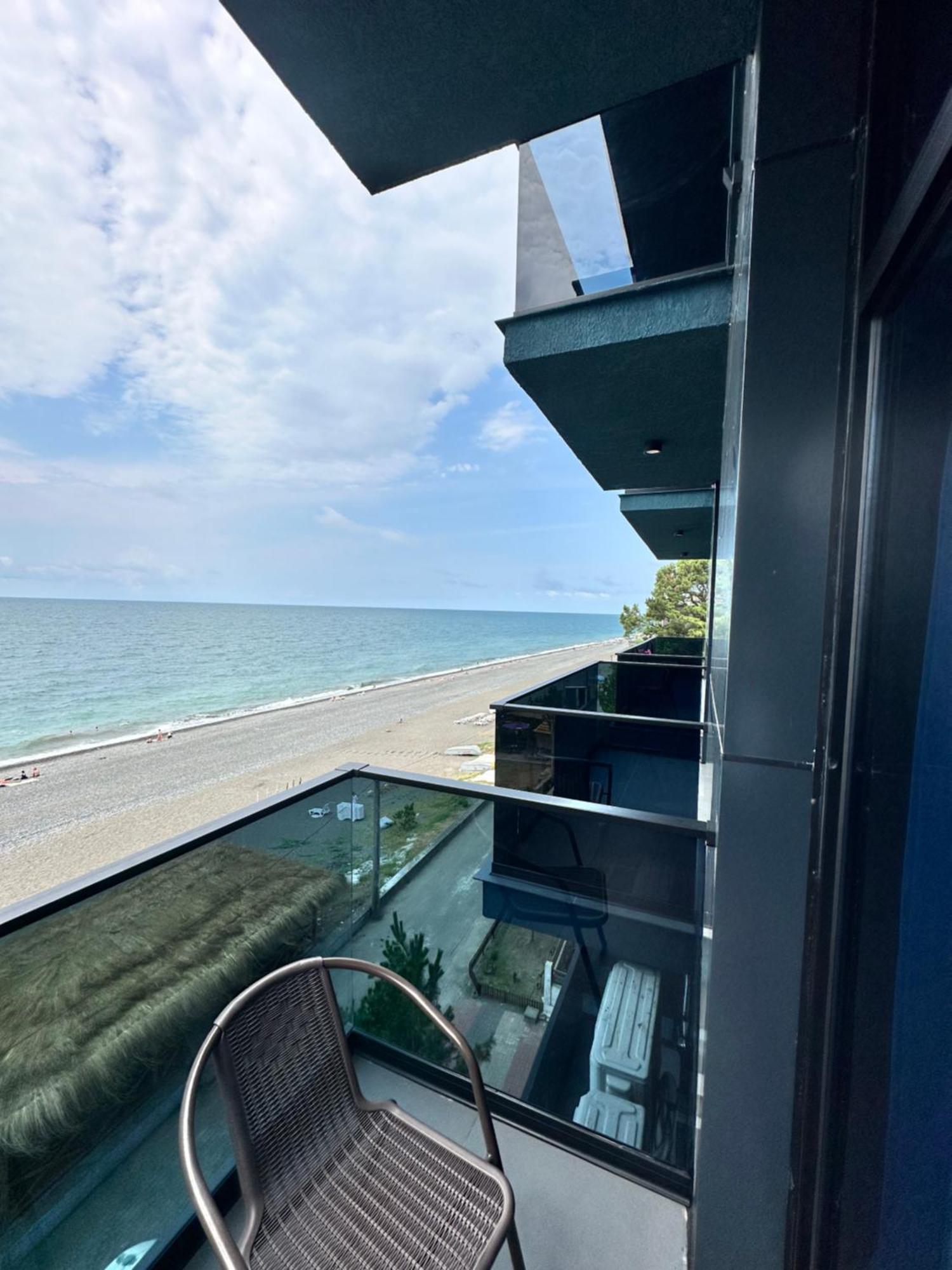 Hotel Black Sea Kobuleti ภายนอก รูปภาพ